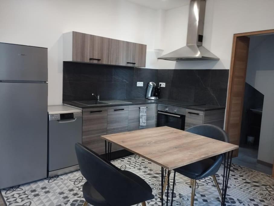 Appartement Avec Terrasse Malaucène Buitenkant foto